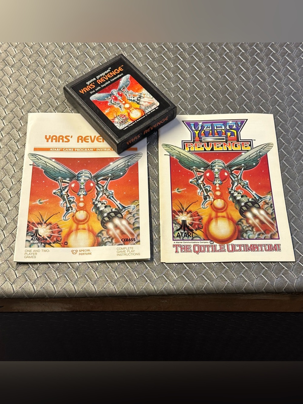 Yars' Revenge Video Game Cartridge - with comic book Atari 2600 Artwork